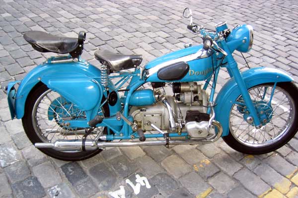 Nils Berset's 1950 350cc Douglas motorcycle