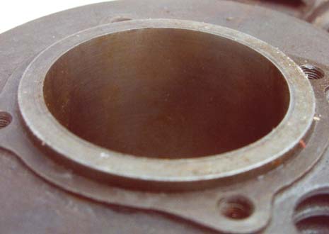 Triumph 500 motorcycle cylinder close up